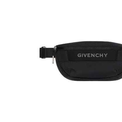 GIVENCHY