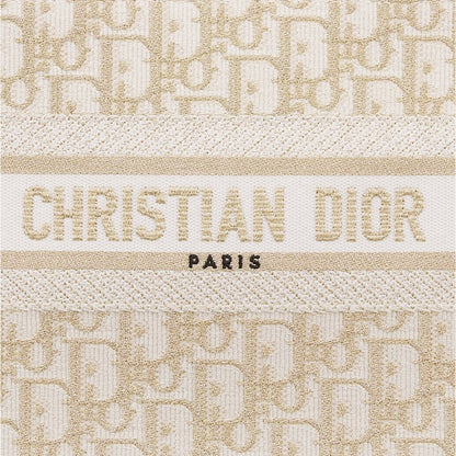 CHRISTIAN DIOR