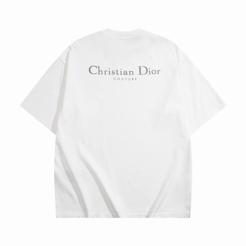 CHRISTIAN DIOR