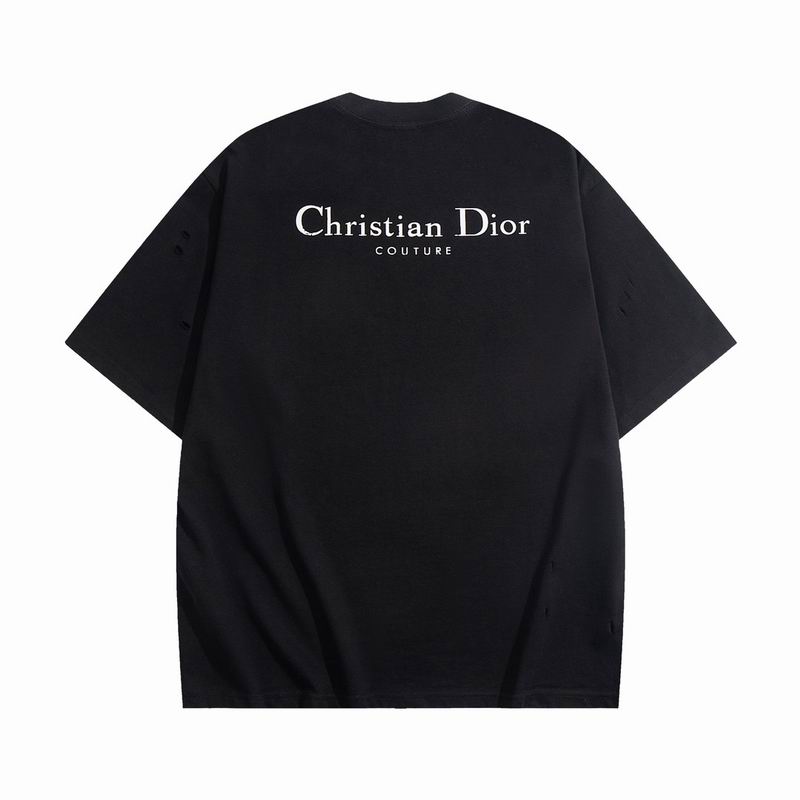 CHRISTIAN DIOR