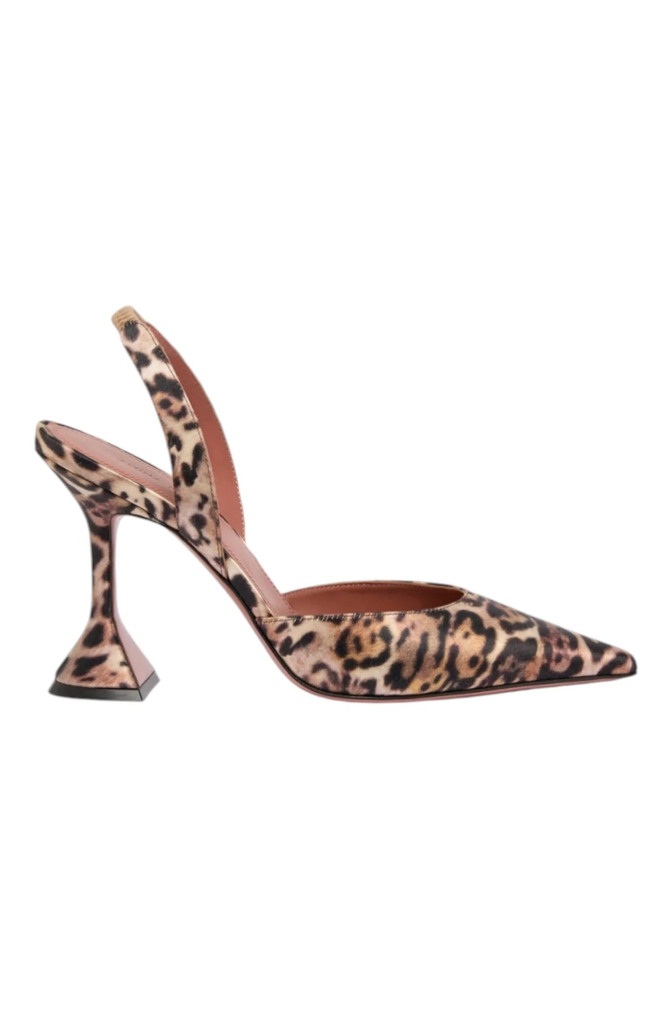 AMINA MUADDI