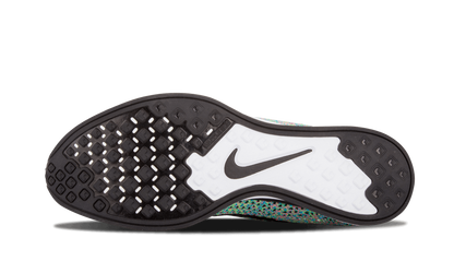 Nike Flyknit Racer