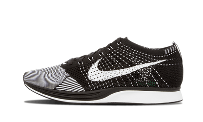 Nike Flyknit Racer