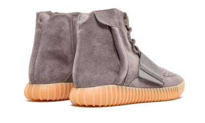 ADIDAS YEEZY BOOST 750