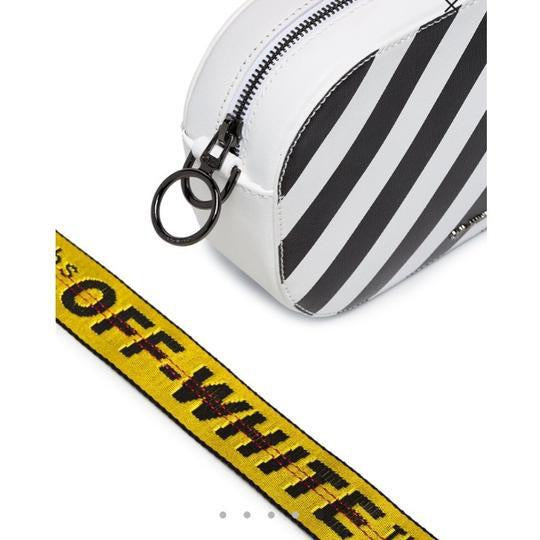 OFF WHITE